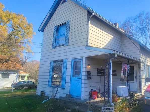 163 Hiler St, Conneaut, OH 44030