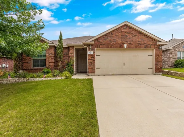 1033 Long Pointe Ave, Fort Worth, TX 76108