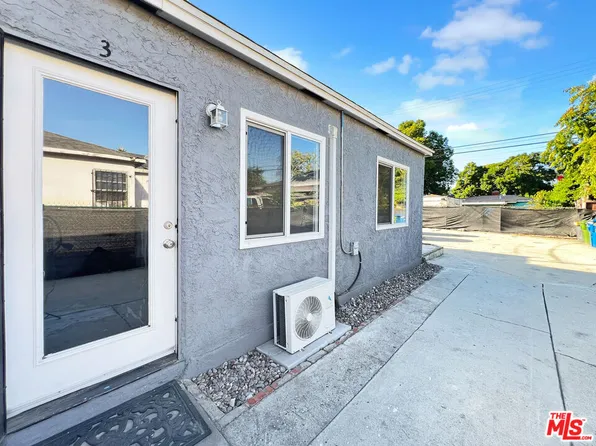 813 E Imperial Hwy #3, Los Angeles, CA 90059