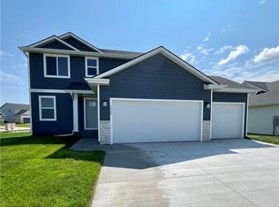 2529 NW Greenwood St, Ankeny, IA 50023