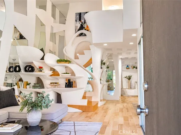 718 N Via Colinas, Westlake Village, CA 91362