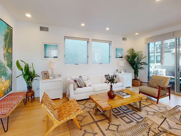 1410 Pacific Ave — Photo 56