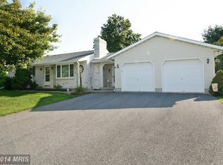 4520 Maple Grove Rd, Hampstead, MD 21074