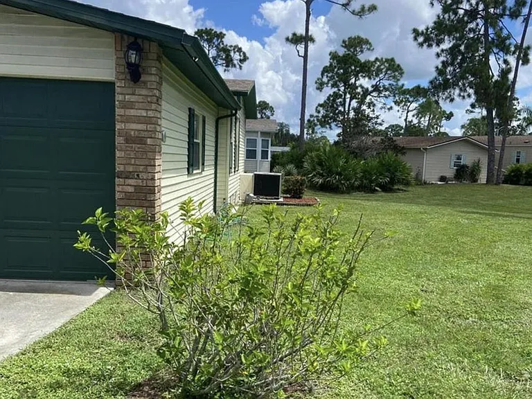 19418 Saddlebrook Ct — Photo 23