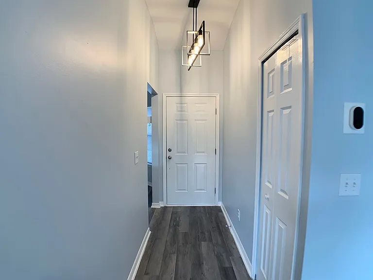 3201 Deer Creek Dr — Photo 4