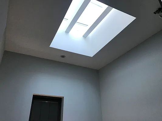 Rented by Premier Metro Realty Corp | media 52