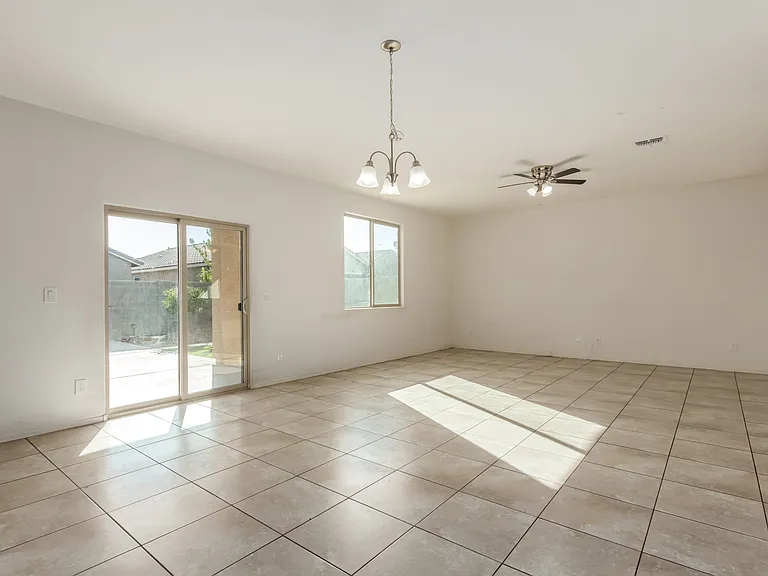 11603 W Calavar Rd — Photo 9
