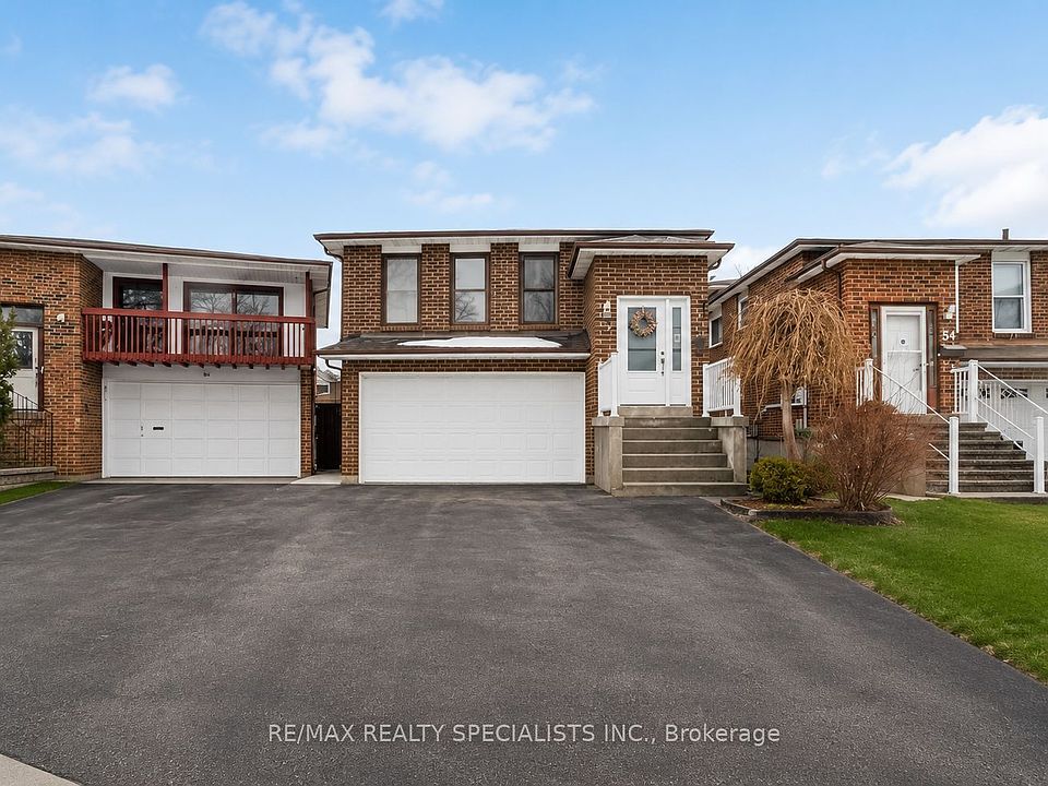 1st image of 52 Maplehurst Sq