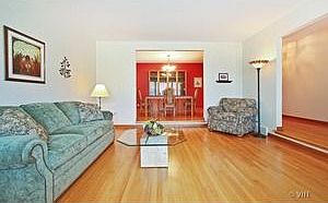 3rd image of 6922 N Algonquin Ave