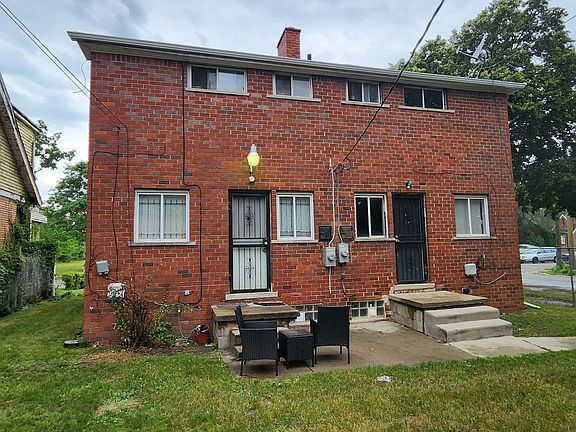 2nd image of 15386 Steel St #90