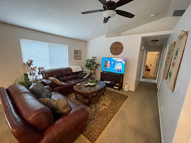 8405 W Pamela St — Photo 5
