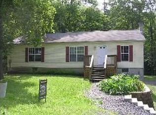 52 Allen St, Catskill, NY 12414