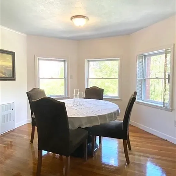 281 Beacon St #7 — Photo 3