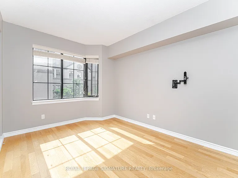 47 Caroline St N #307 — Photo 19