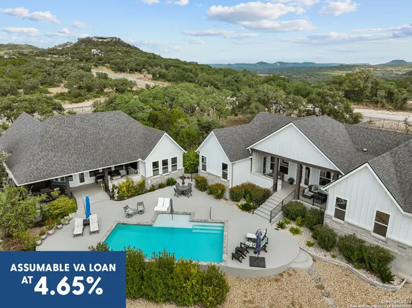 1032 Clear Water, Helotes, TX 78023