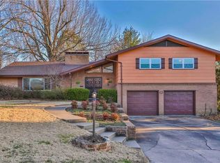 1709 Phillips Dr, Springdale, AR 72762