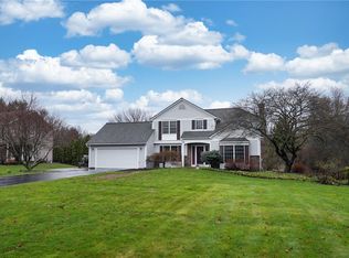 22 Walnut Hill Dr, Spencerport, NY 14559