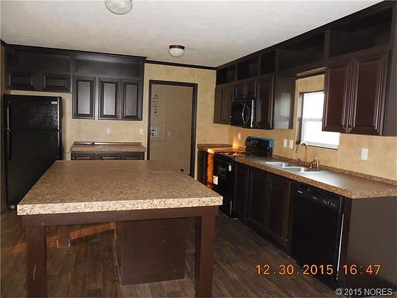 5th image of 2835 S 282 East Ave