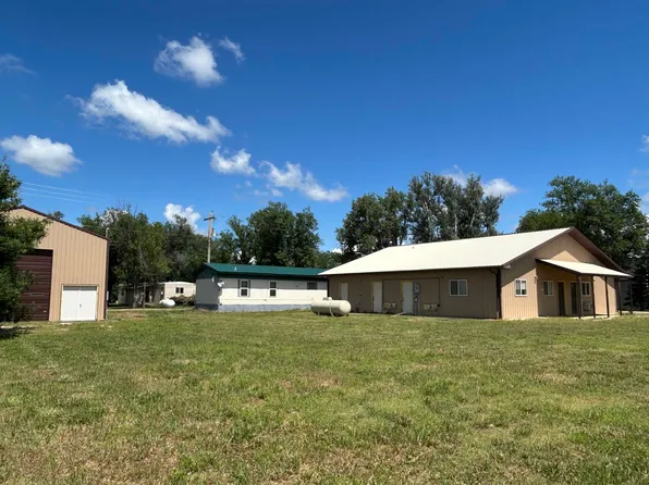 209 Pierre St, Vale, SD 57788