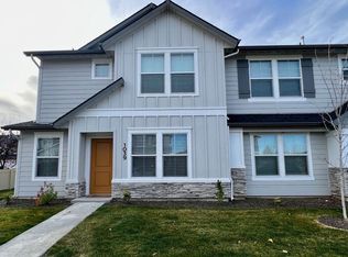 1075 E Lockhart St, Meridian, ID 83646