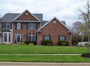 3202 Rusty Ln, Bloomington, IL 61704