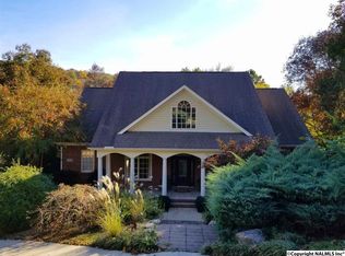 2018 Alexander Dr SE, Huntsville, AL 35801