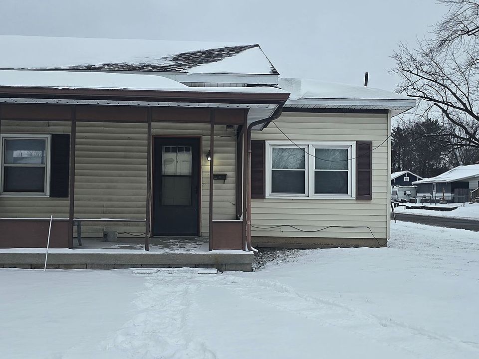 1st image of 1425 S Meeker Ave #Dbba07755