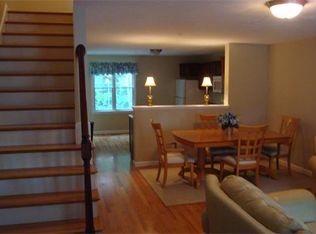 27 Springhill Ave APT 5, Bridgewater, MA 02324