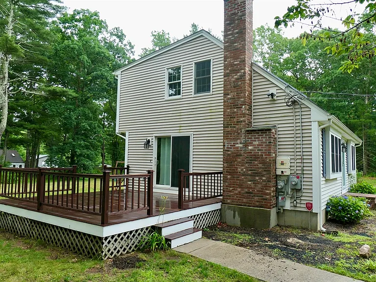 132 S Main St — Photo 2