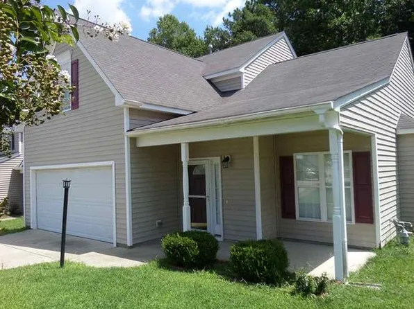 2033 Winston Diamond Ct, Raleigh, NC 27610