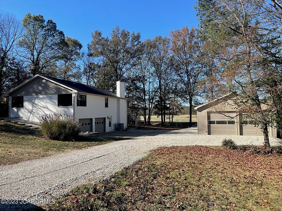 1st image of 2625 Shagbark Cir