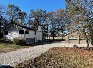 2625 Shagbark Cir, Jefferson City, MO 65109