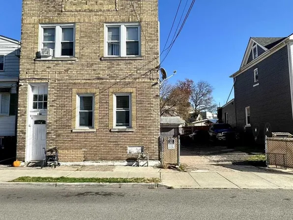 158 Lincoln Pl, Garfield, NJ 07026