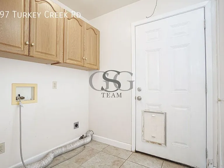 897 Turkey Creek Rd — Photo 9
