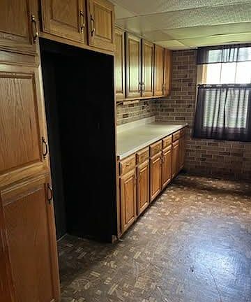 3rd image of 1829 Chambers Rd