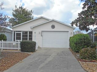 1669 Campos Dr, The Villages, FL 32162
