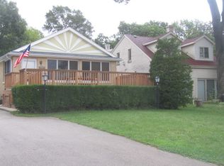 33871 N Prospect Dr, Grayslake, IL 60030