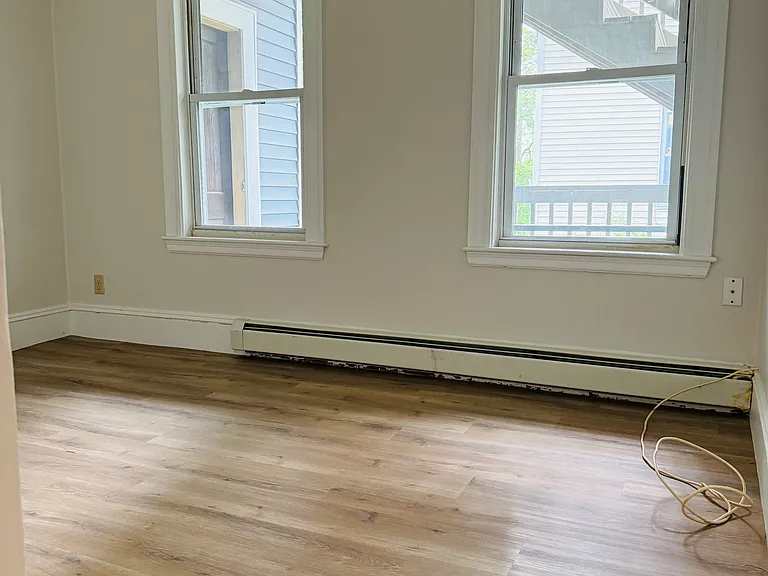 270 Washington St #1R — Photo 11