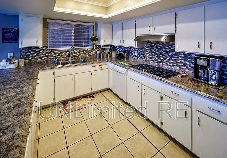 2510 Hacienda Pl — Photo 27