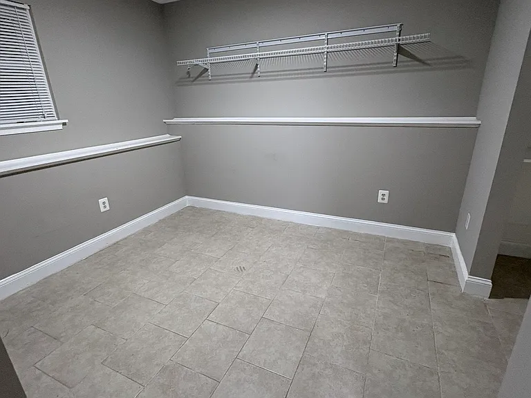709 Elkhurst Pl — Photo 11