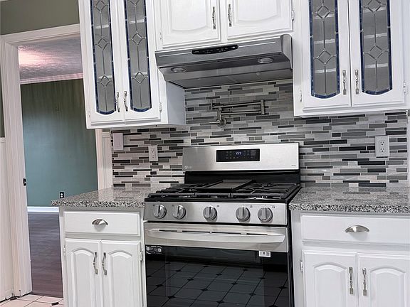 4th image of 7100 W Ridge Ct