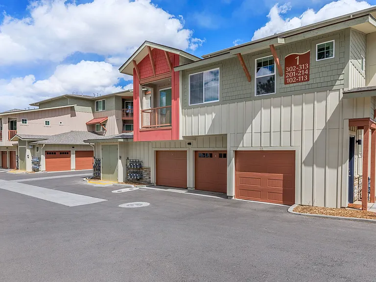 Trailside Apartments — Photo 53