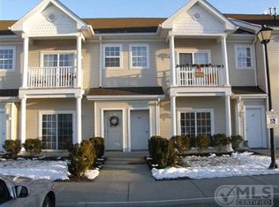 209 Commons Ln, Saugerties, NY 12477