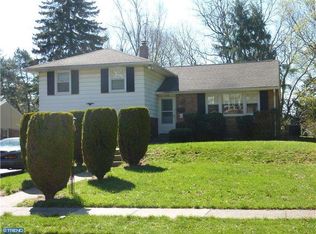 106 Meadow Ln, Cheltenham, PA 19012