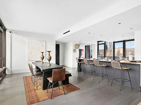 4th image of 429 Kent Ave #Penthouse 5