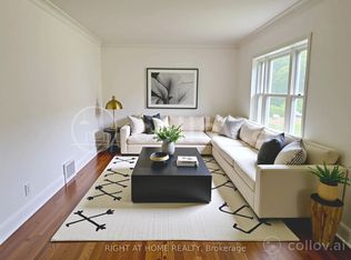 49 Glenborough Park Cres, Toronto, ON M2R 2G4