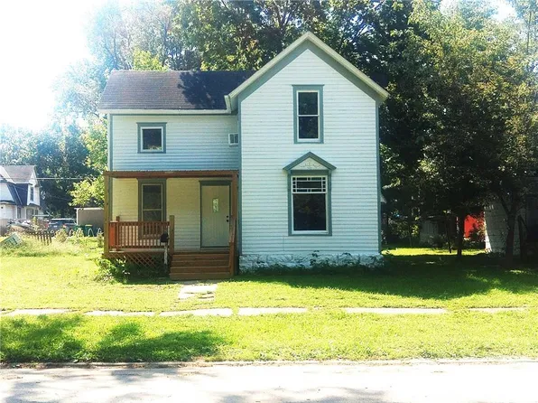 505 W Peoria St, Paola, KS 66071