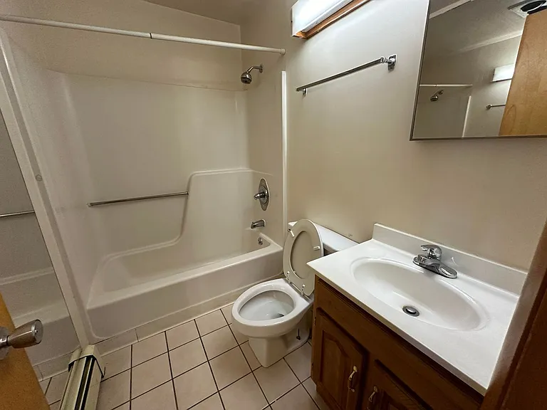 211 Linden Avenue — Photo 8