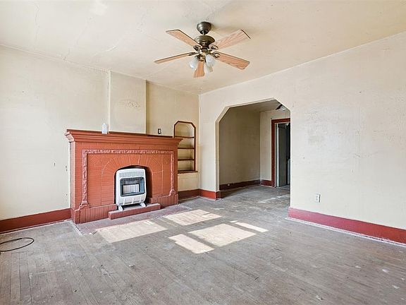 4th image of 1617 NE 15th St