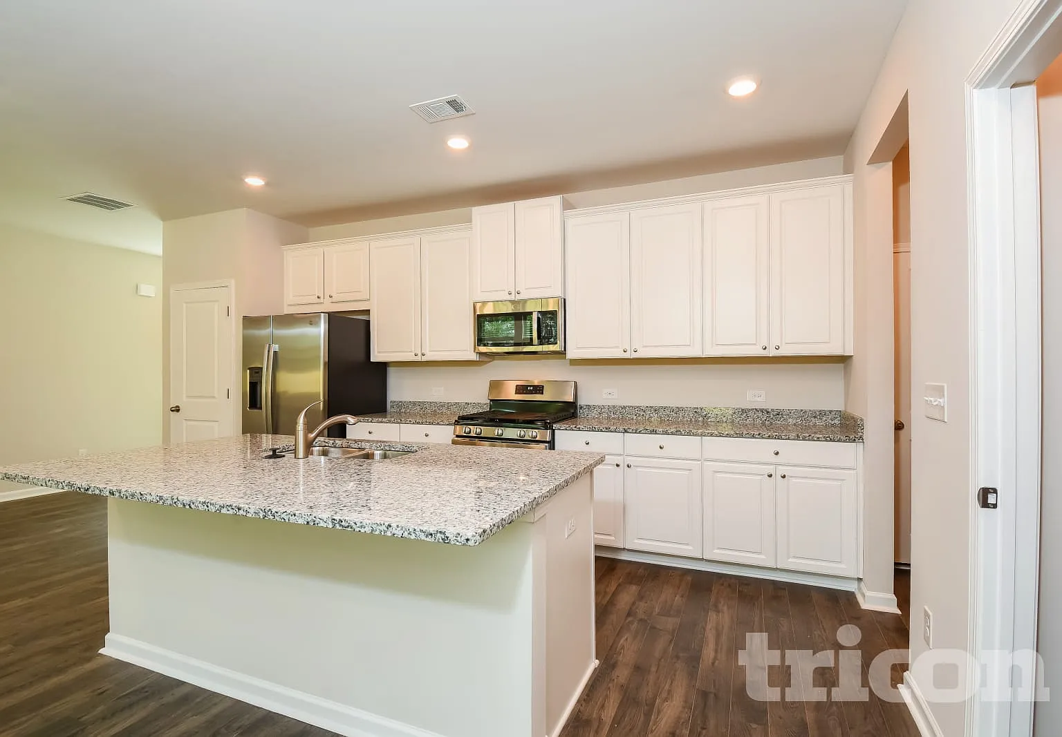 152 Chapelcrest Lane Holly Springs GA — Photo 3